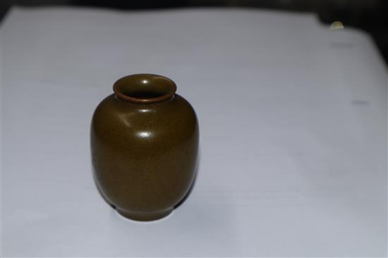A Chinese miniature tea dust glazed jar H.5.5cm